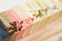 Load image into Gallery viewer, Luxurious Goat Milk Kefir Soap Gift Set
