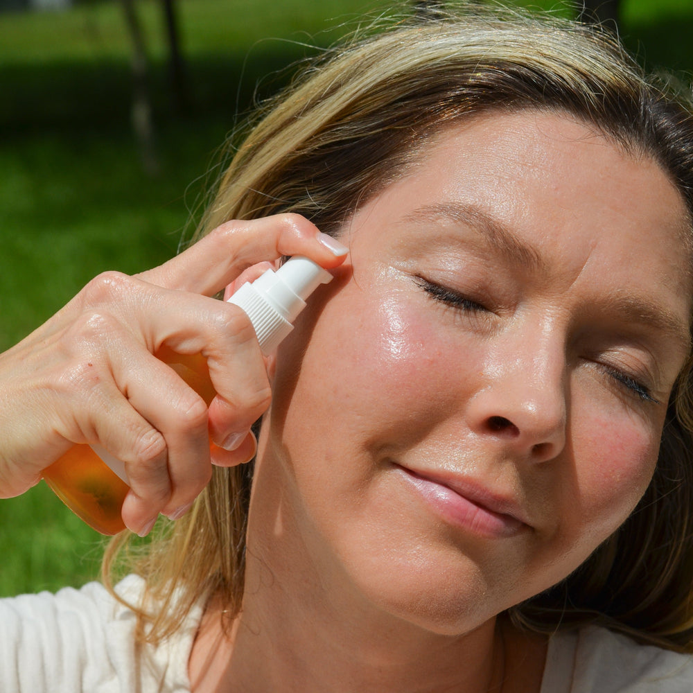 Why Cleansing Oils Are Better Than Traditional Cleansers for Dry Skin