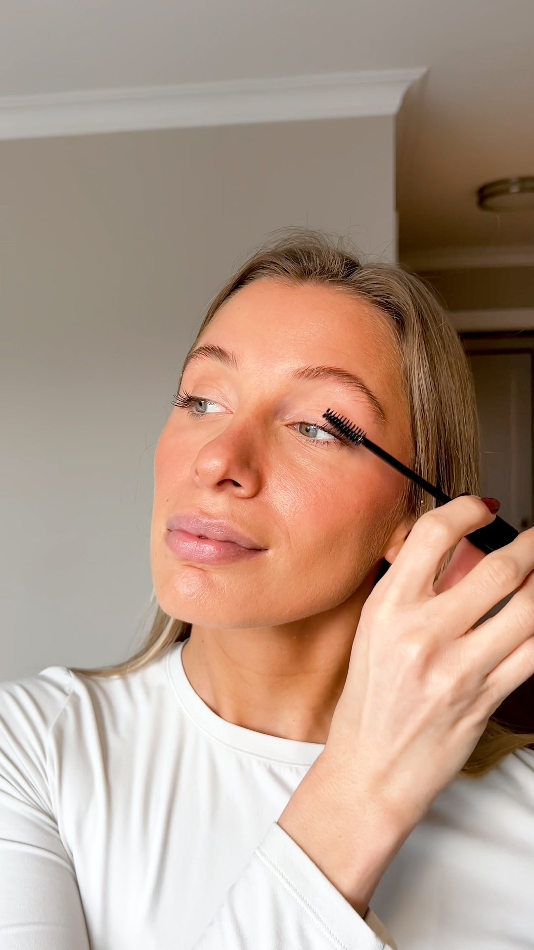De-Puff and Brighten Eyes + Grow and Thicken Lashes
