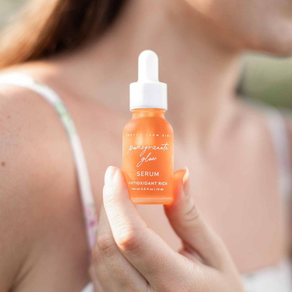 Pretty Farm Girl Pomegranate Glow Natural Skin Protecting Serum